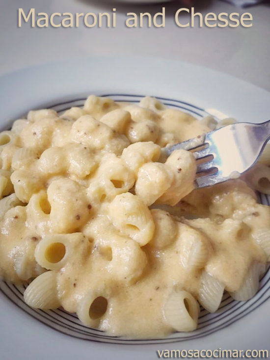 Receta macarrones con queso - macaroni and Chesse