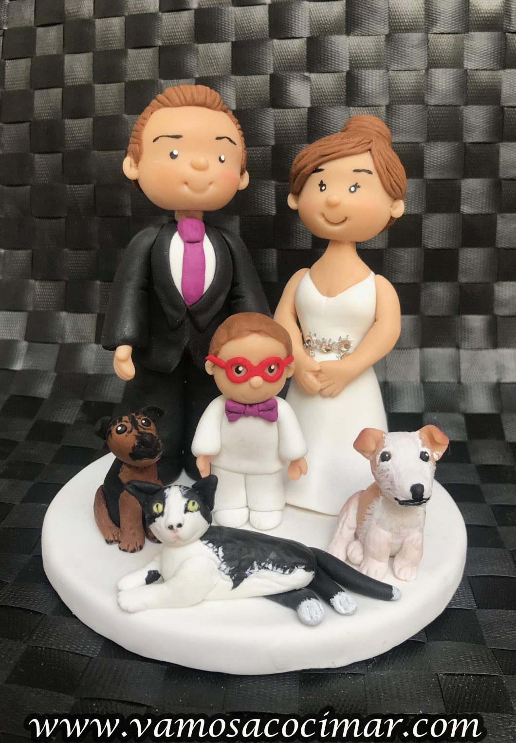 modelado-novios-porcelana-fria-tarta-bodas