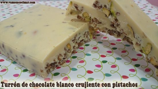 turron-chocolate-blanco-crujiente-pistachos-sin-lactosa