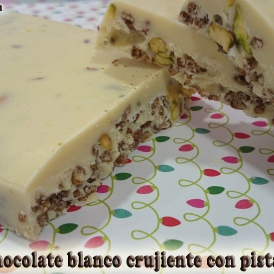 turron-chocolate-blanco-crujiente-pistachos-sin-lactosa